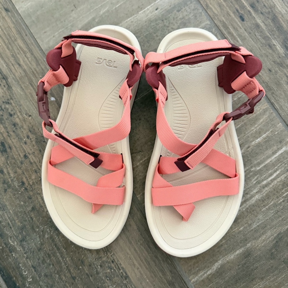 Teva Women's Hurricane Terra Dactyl Hiking Sandal size 9 New - Picture 4 of 10